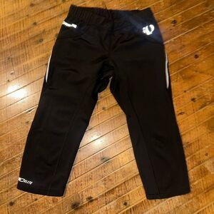 Pearl Izumi elite M cycling capri no padding shorts